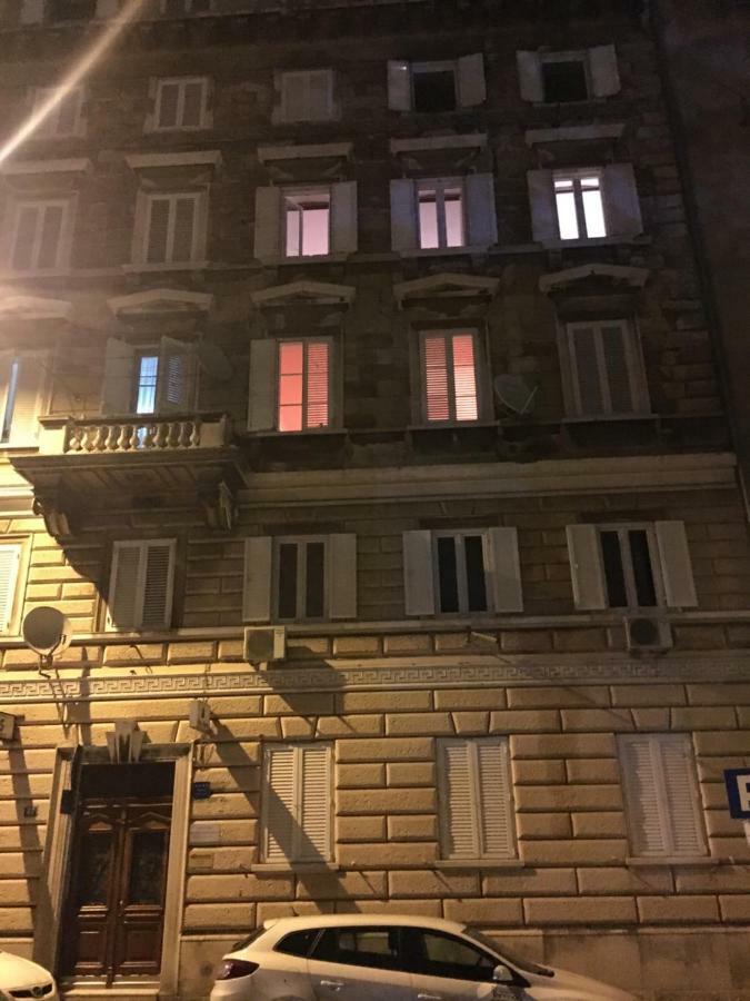 Adria Apartment Рийека Екстериор снимка