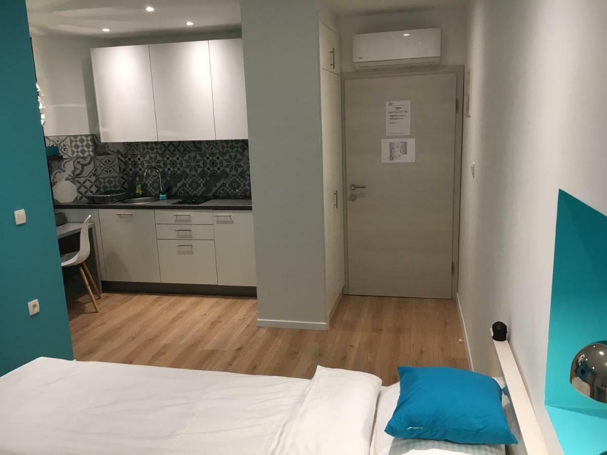 Adria Apartment Рийека Екстериор снимка