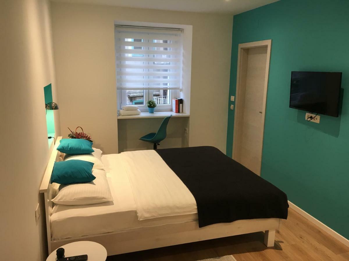 Adria Apartment Рийека Екстериор снимка