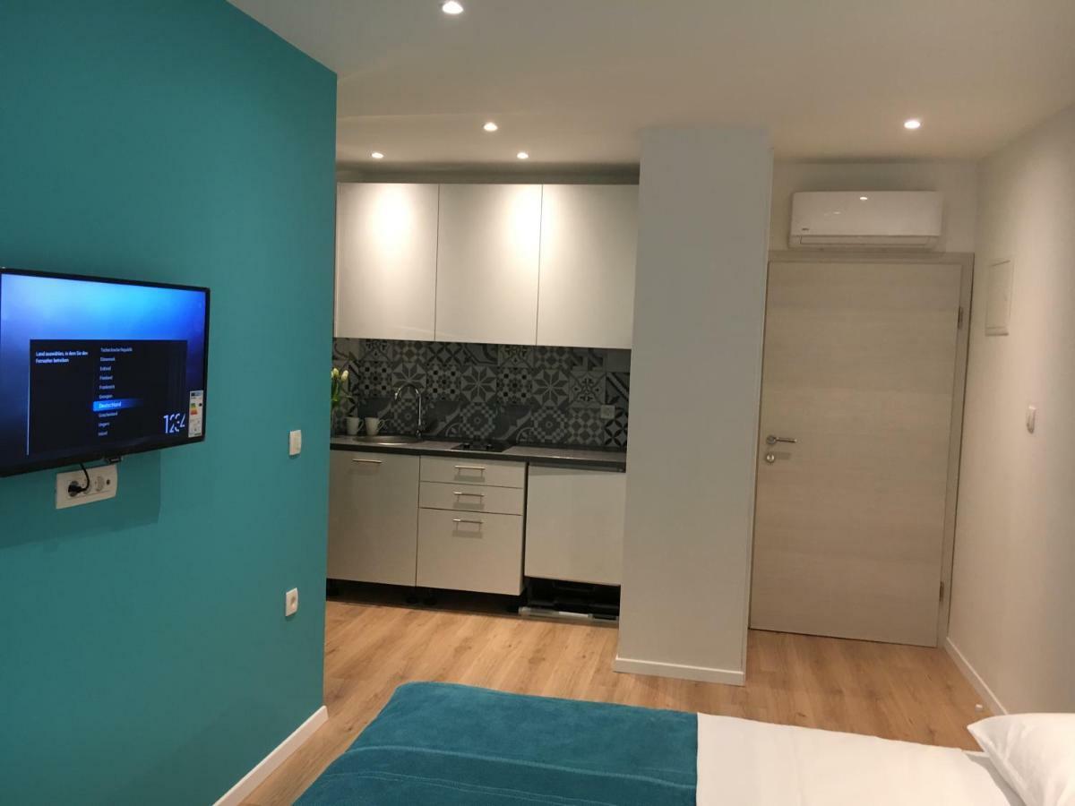Adria Apartment Рийека Екстериор снимка